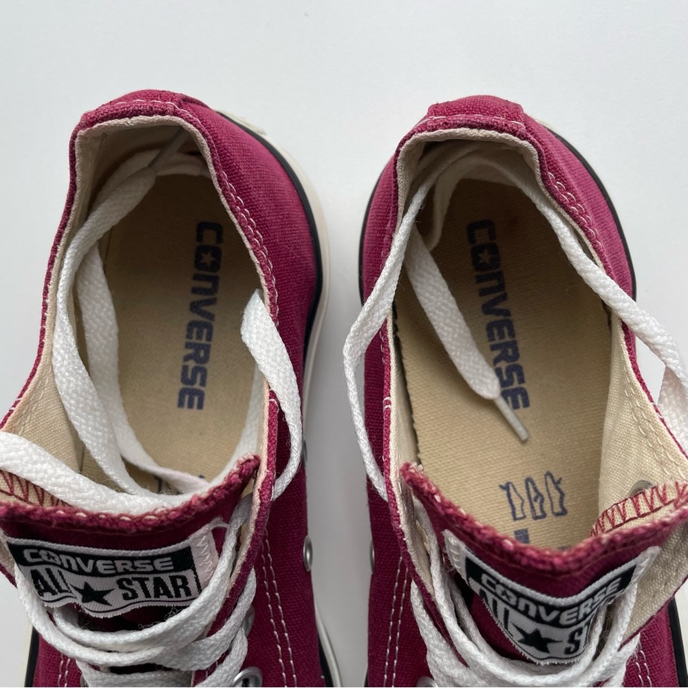 Converse Chuck Taylor All Star Unisex Low Top Burgundy Canvas Sneakers Sz W7, M5 - Picture 3 of 11